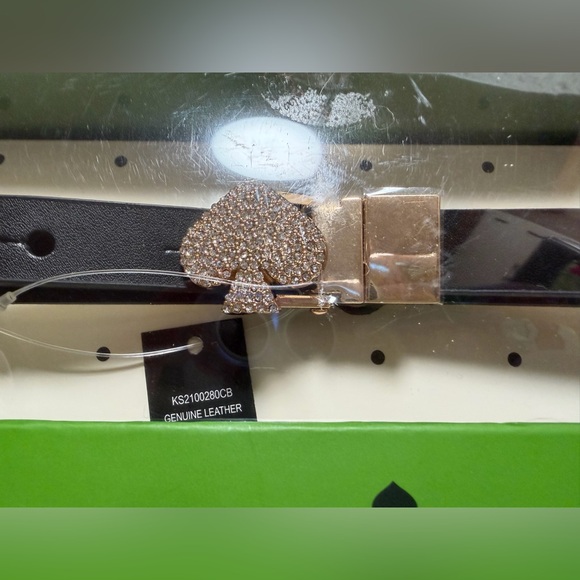 NEW Kate Spade Genuine Leather Rev. Black/White Belt Crystal Studded Spade S/M - Picture 2 of 4